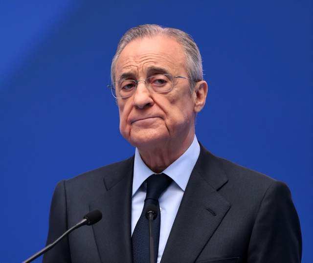 开云-爱游戏-皇马球迷拉横幅抗议78岁佛爷：离开吧！失败者 为钱出卖一切